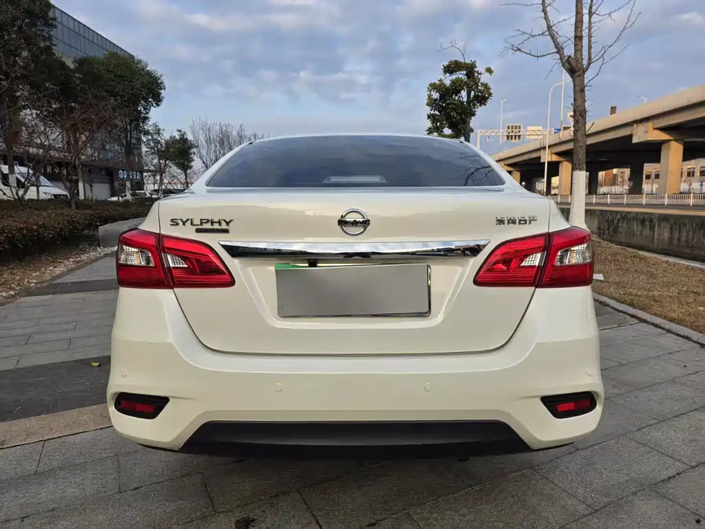 Sylphy 2022 Classic 1.6XE CVT Comfort Edition купить на сайте DeffCars