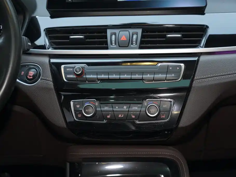BMW X2 2021 sDrive25i M Sports Package купить на сайте DeffCars