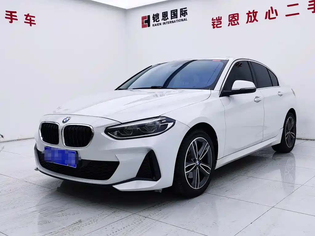 BMW 1 Series 2021 120i M Sports Edition купить на сайте DeffCars
