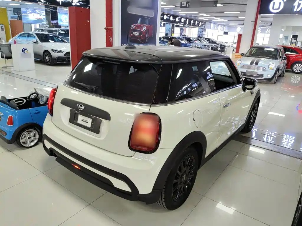 Mini 2022 facelift 1.5T ONE купить на сайте DeffCars
