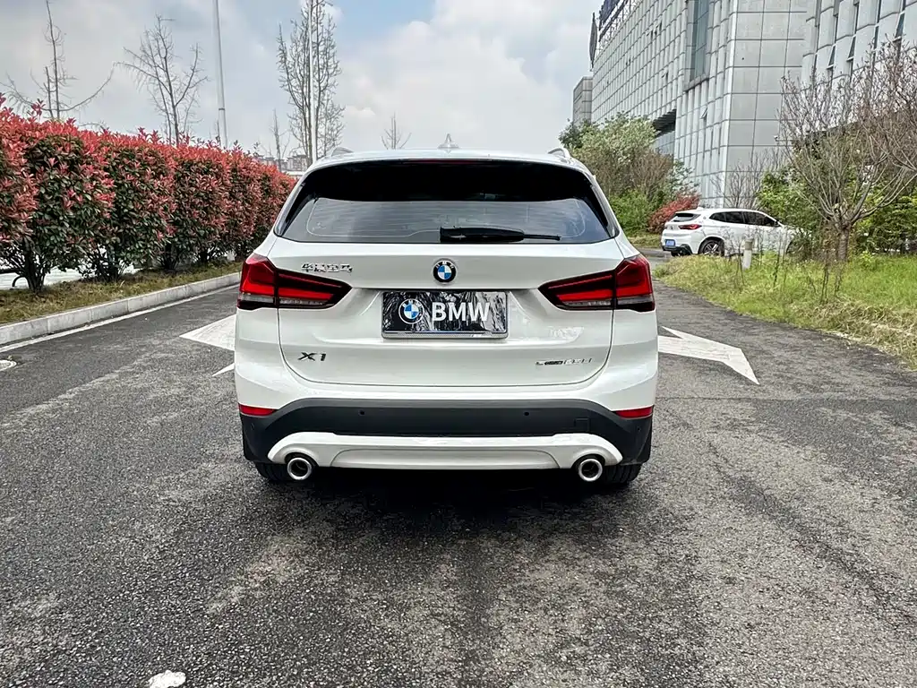 BMW X1 2020 sDrive25Li Leading Model купить на сайте DeffCars