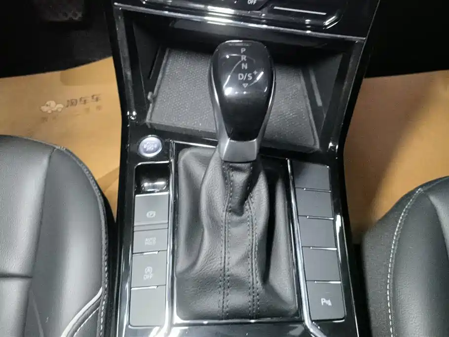Passat 2022 330TSI Starry Sky Elite Edition купить на сайте DeffCars
