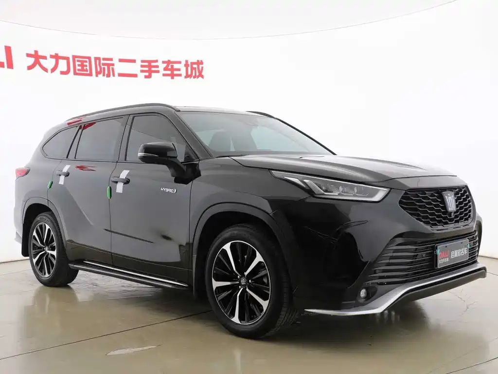 Crown Lufang 2021 2.5L HEV four-wheel drive premium version купить на сайте DeffCars