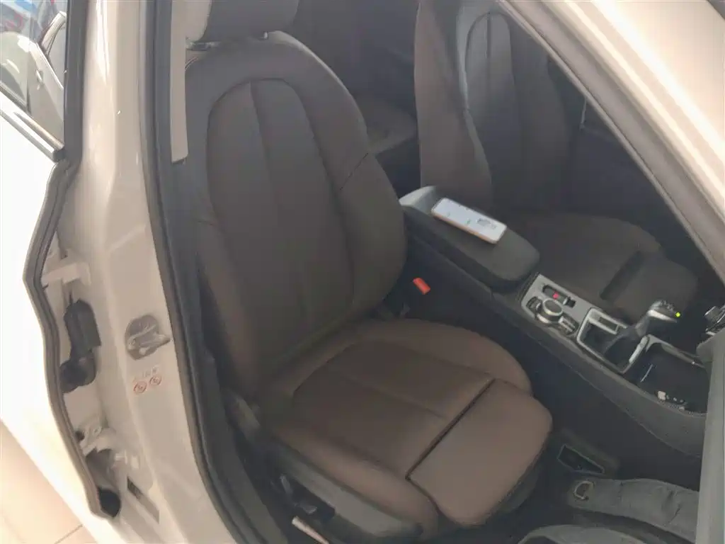 BMW 1 Series 2019 120i Leading M Sports Package купить на сайте DeffCars