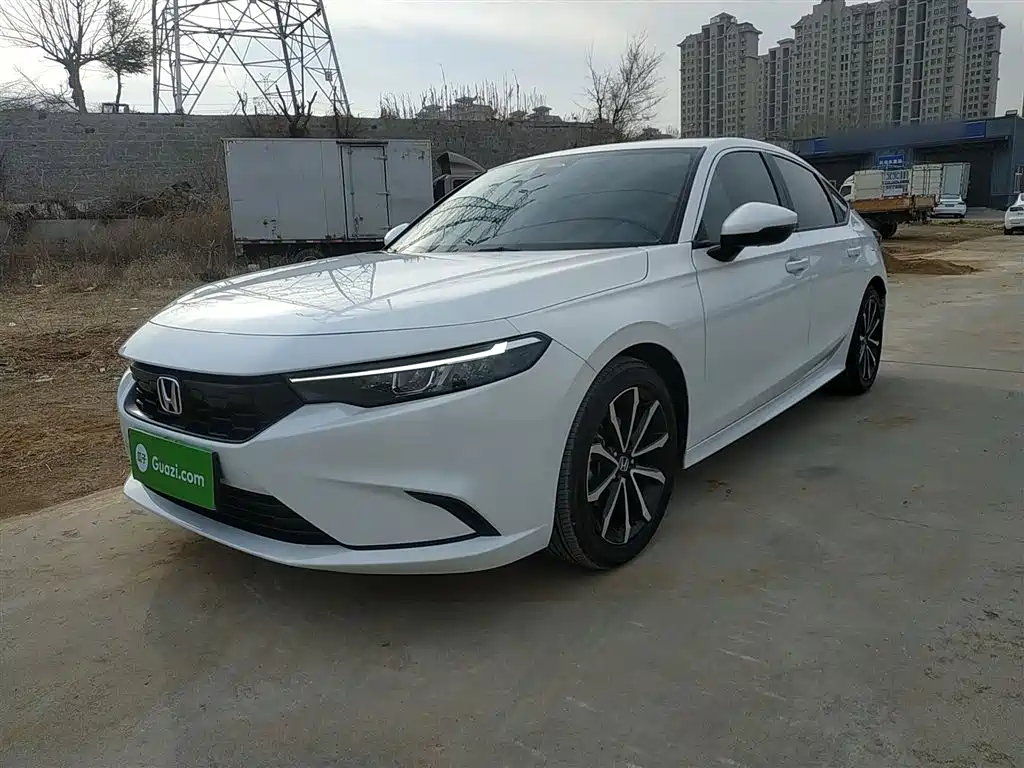 Stylish 2023 HATCHBACK 240TURBO CVT trendsetting version купить на сайте DeffCars