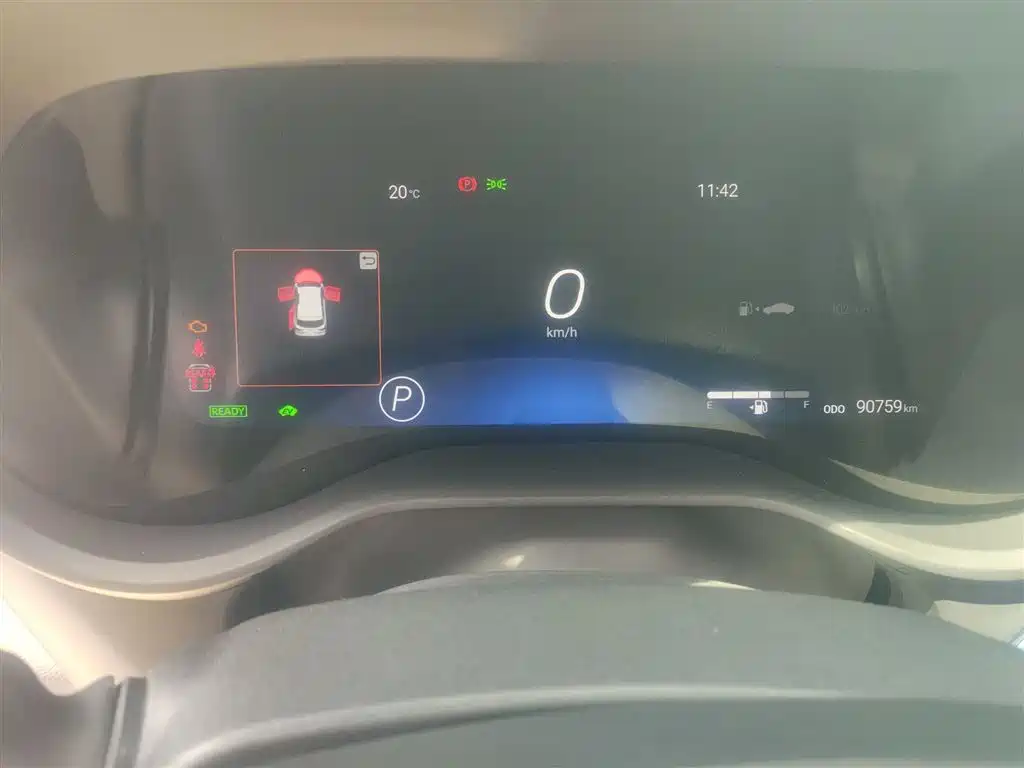 SIENNA 2023 2.5L Hybrid Platinum Edition купить на сайте DeffCars