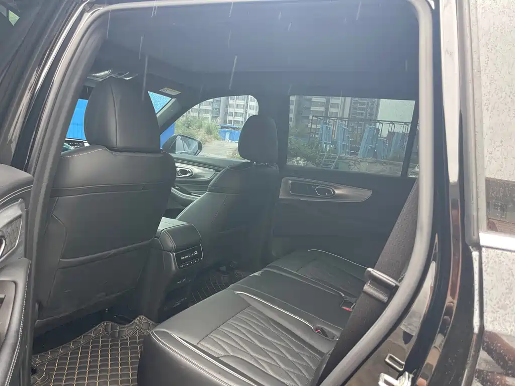 Trumpchi GS8 2024 Pilot Series 2.0TGDI 2WD Luxury Connected Edition 7 Seats купить на сайте DeffCars