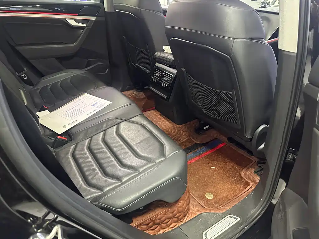 Touareg 2019 2.0TSI Sharp Wing Edition National VI купить на сайте DeffCars