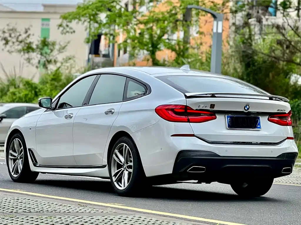 BMW 6 Series GT 2020 630i Luxury Design Package купить на сайте DeffCars