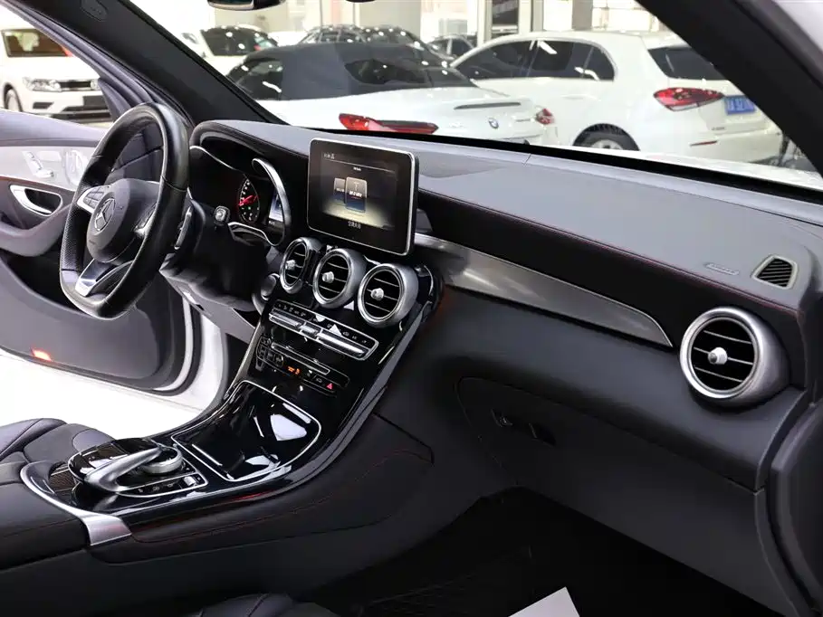 Mercedes-Benz GLC AMG 2017 AMG GLC 43 4MATIC купить на сайте DeffCars