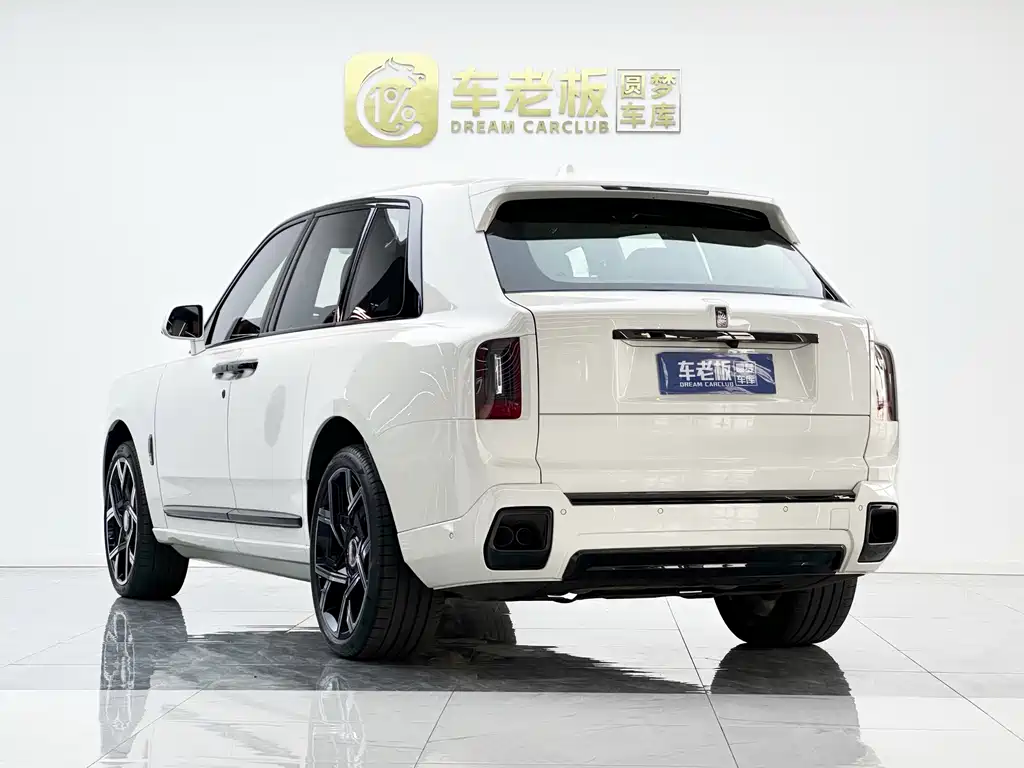 Cullinan 2024 Black Badge купить на сайте DeffCars