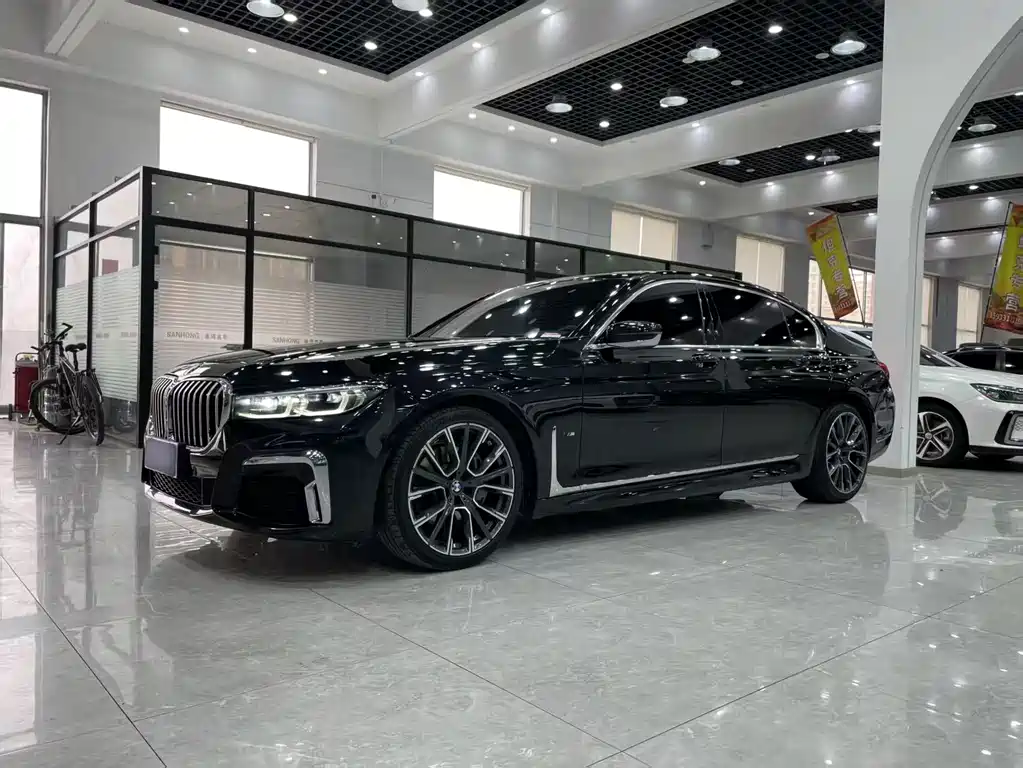 BMW 7 Series 2019 740Li Leading M Sports Package купить на сайте DeffCars