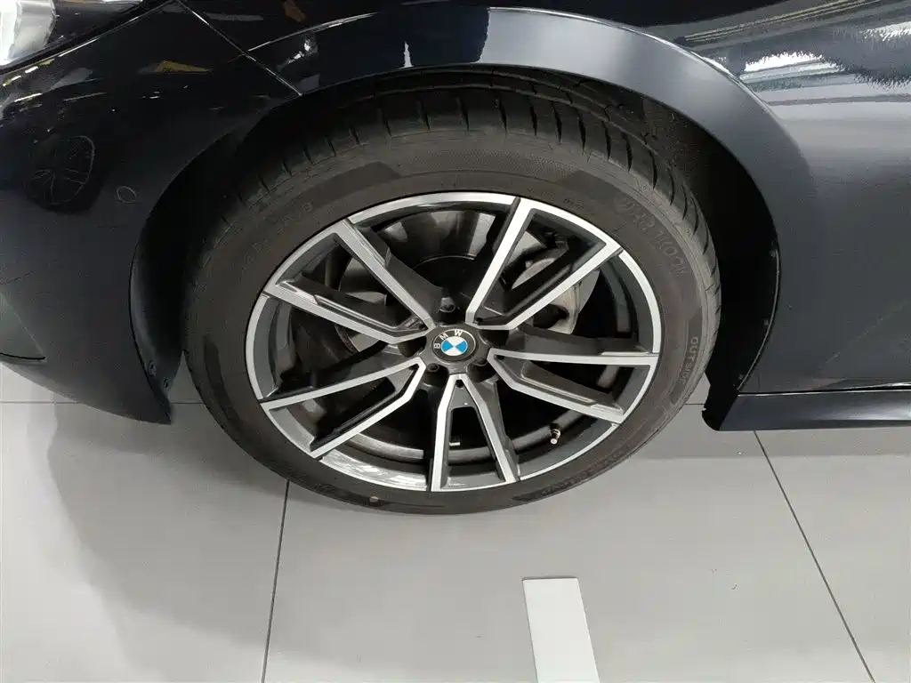 BMW 3 Series 2024 325Li M Sports Package купить на сайте DeffCars