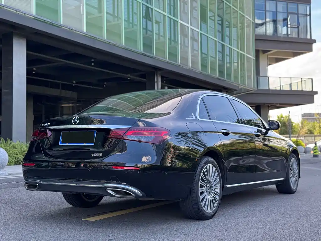 Mercedes-Benz E-Class 2021 E 300 L Luxury Model купить на сайте DeffCars