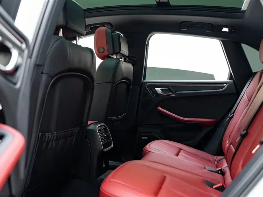 Macan 2022 Macan 2.0T купить на сайте DeffCars
