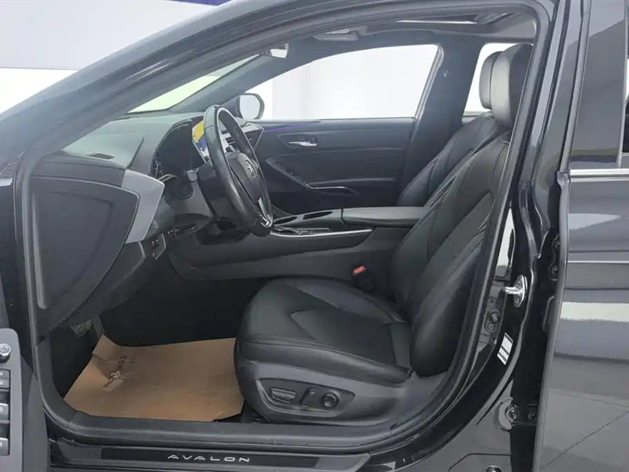 Asia Dragon 2019 2.0L XLE Exclusive Edition National VI купить на сайте DeffCars