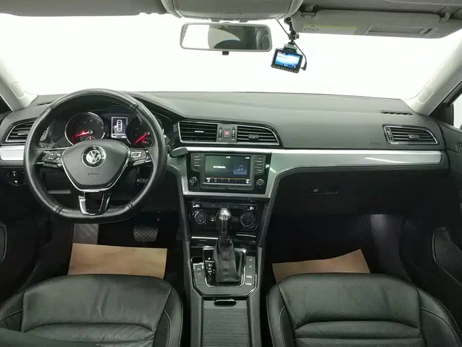 Lingdu 2017 280TSI DSG Comfort Edition купить на сайте DeffCars