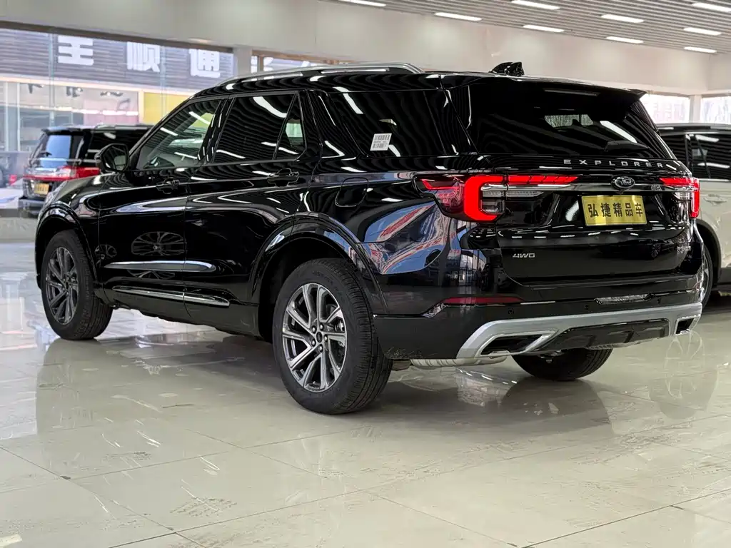 Explorer 2025 2.3T EcoBoost four-wheel drive crossover version 5 seats купить на сайте DeffCars