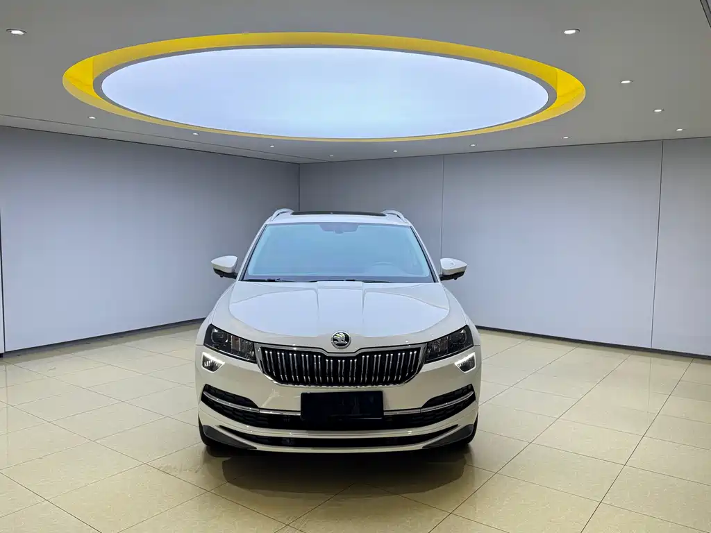 Karoq 2022 TSI280 Exclusive Edition купить на сайте DeffCars