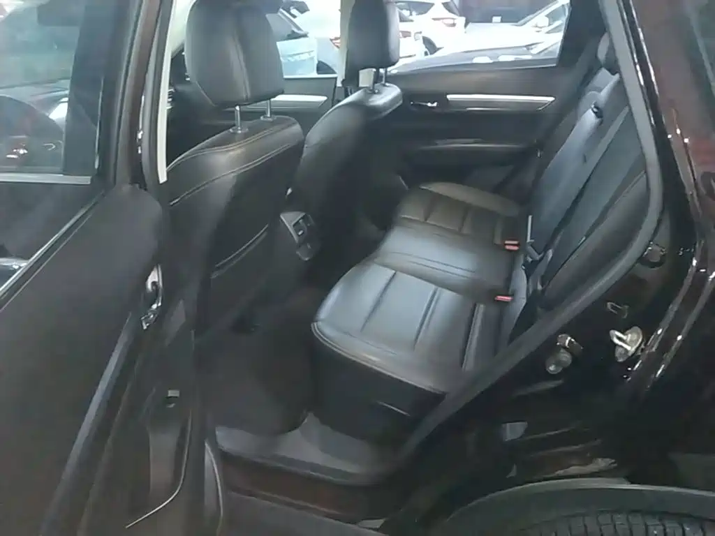 Koleos 2018 2.0L two-wheel drive leading version купить на сайте DeffCars