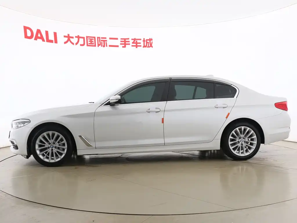 BMW 5 Series 2020 530Li Leading Luxury Package купить на сайте DeffCars