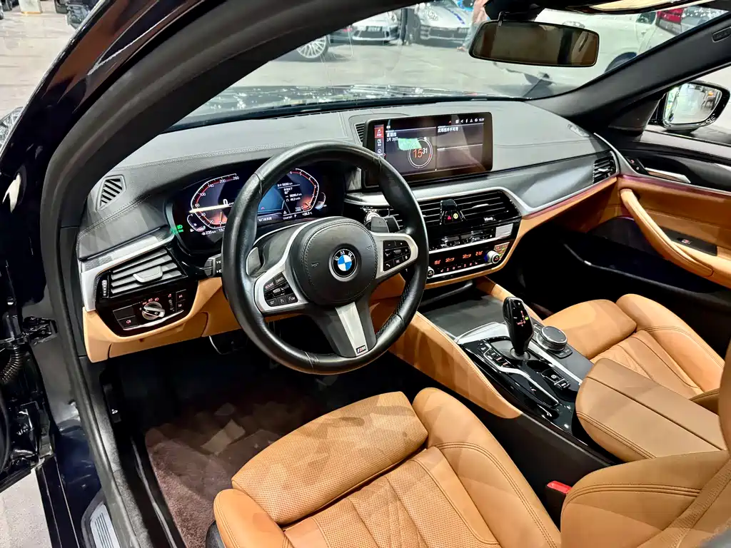 BMW 5 Series Imported 2022 530i M Sports Package купить на сайте DeffCars