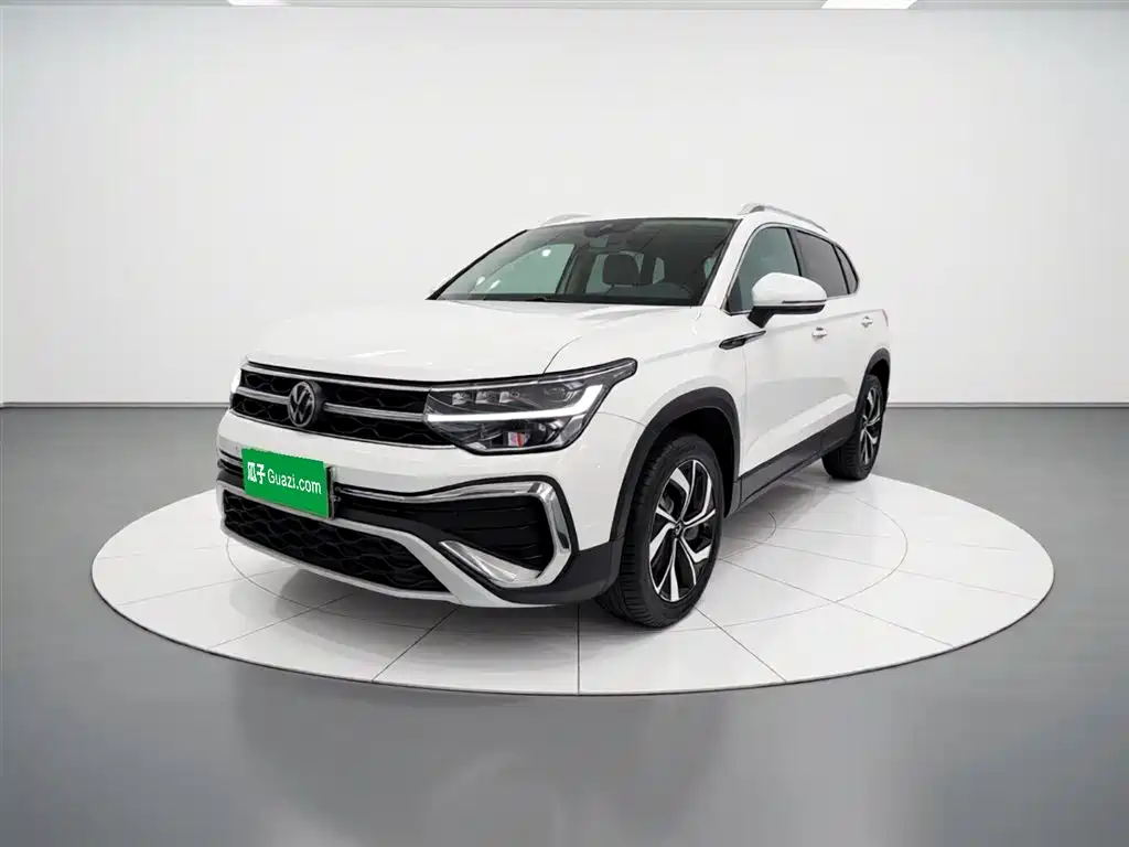 Tuyue 2023 300TSI two-wheel drive full moon version купить на сайте DeffCars