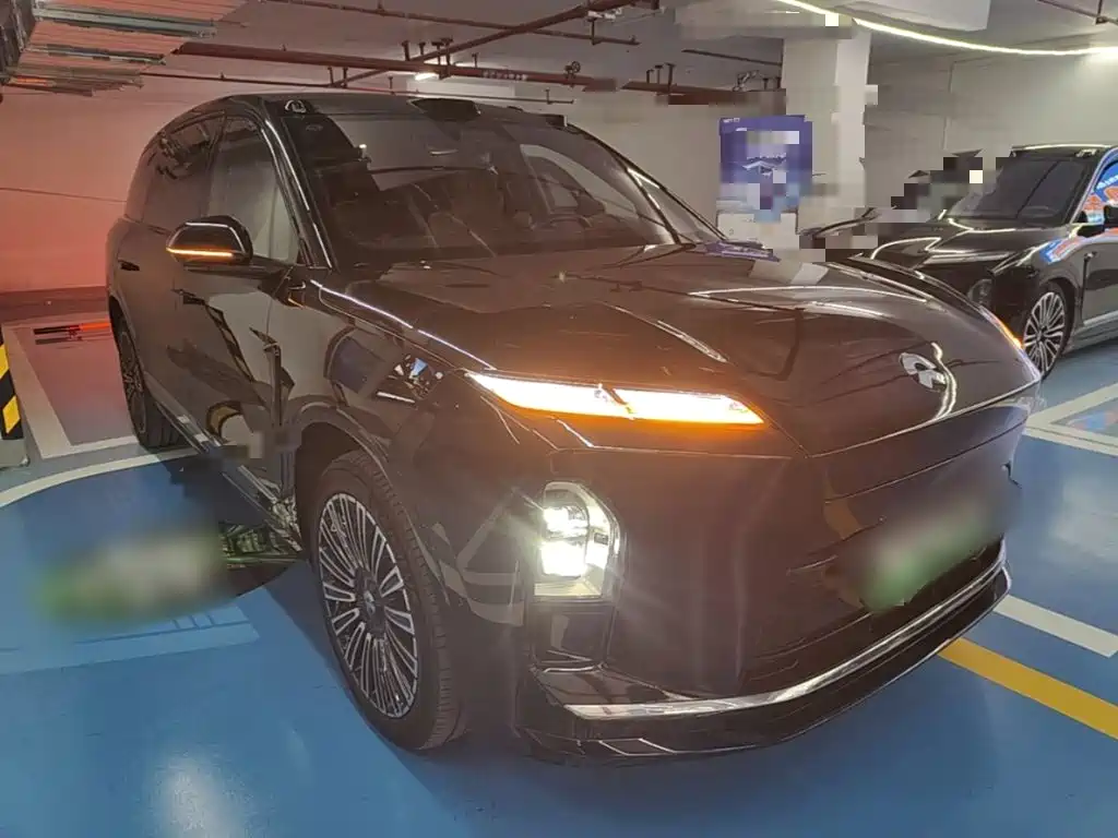 NIO ES8 2026 Six-seater Executive Deluxe Edition купить на сайте DeffCars