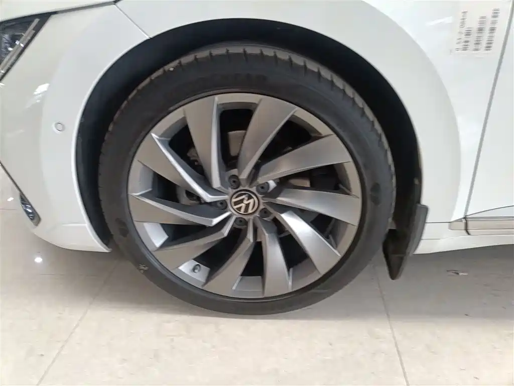 FAW-Volkswagen CC 2021 380TSI eye-catching version купить на сайте DeffCars