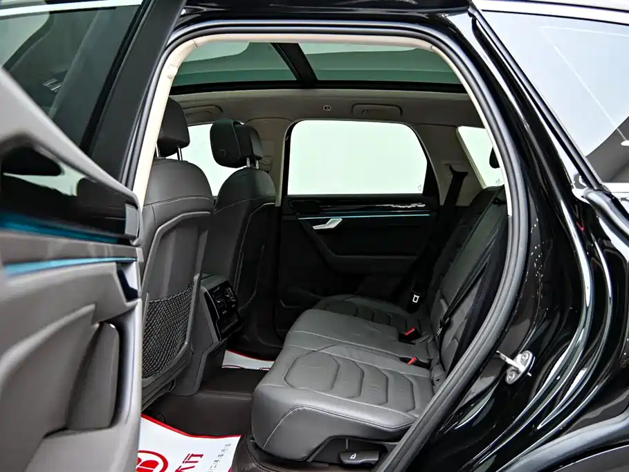 Touareg 2023 3.0TSI Ruixiang Edition Classic Sports Package купить на сайте DeffCars