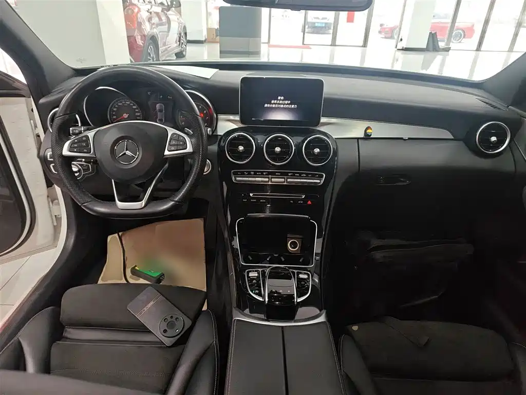 Mercedes-Benz C-Class 2017 C 200 Sports Edition купить на сайте DeffCars