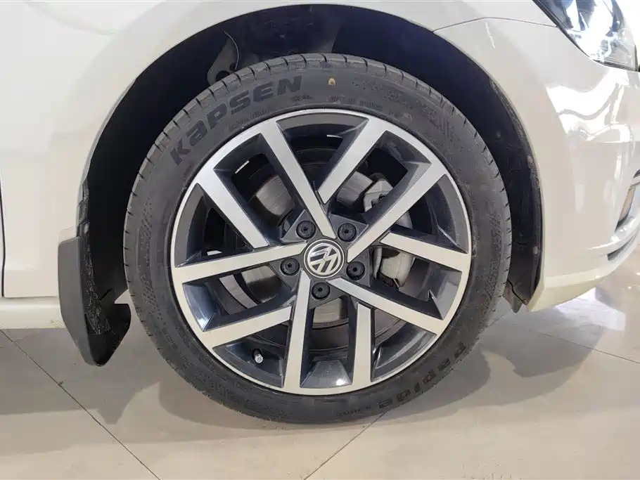 Golf 2020 280TSI DSG comfort model купить на сайте DeffCars