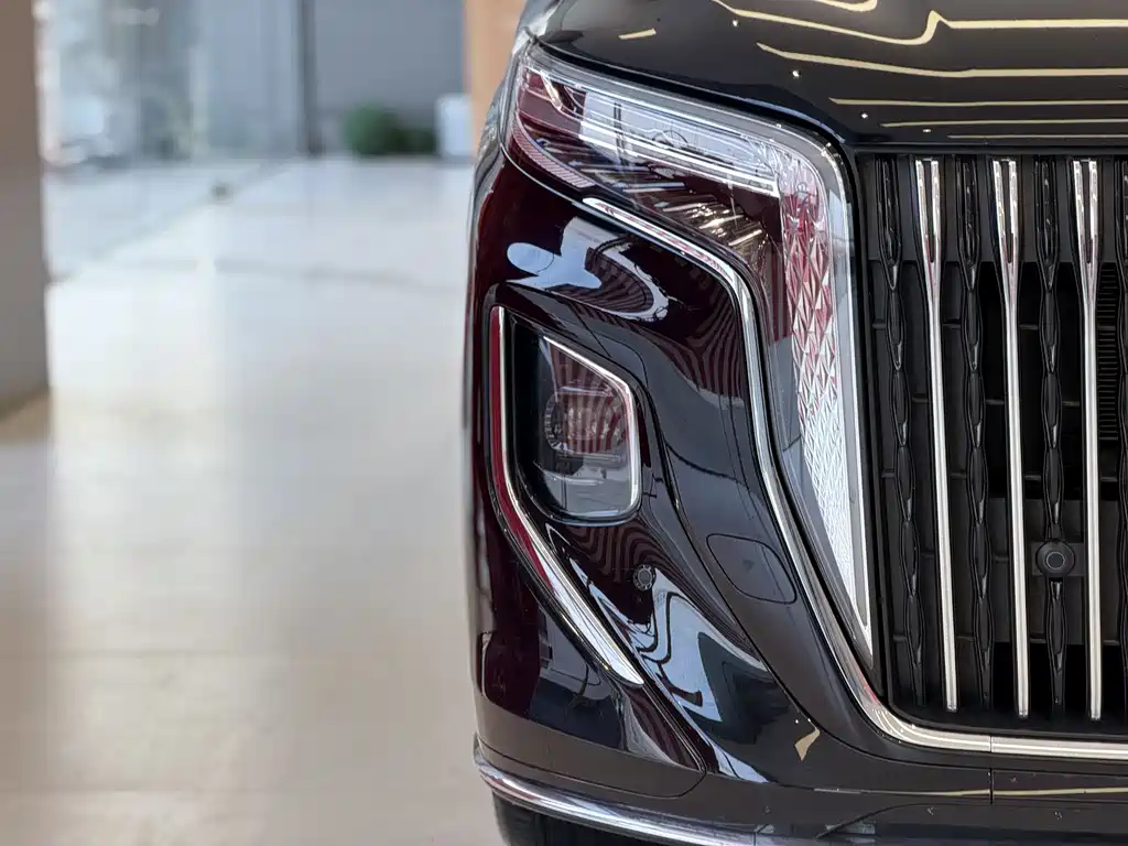 Hongqi HQ9 PHEV 2024 2.0T four-wheel drive business version купить на сайте DeffCars