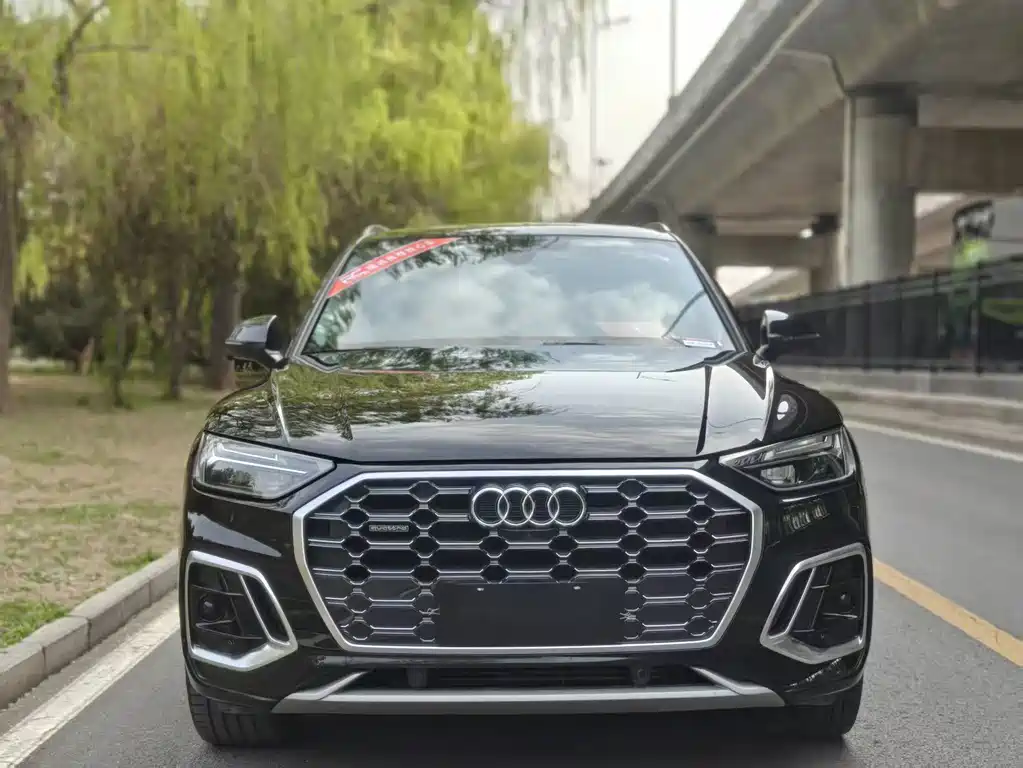 Audi Q5L 2022 45T luxury and dynamic model купить на сайте DeffCars