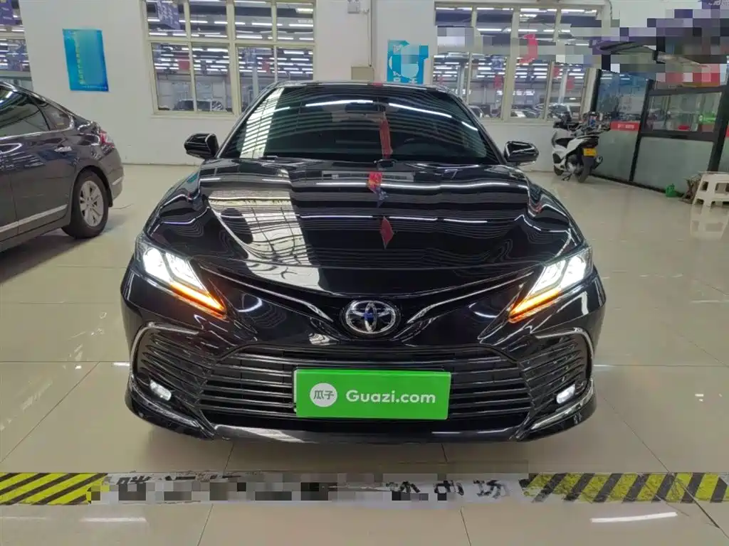 Camry 2021 2.0G Deluxe Edition купить на сайте DeffCars