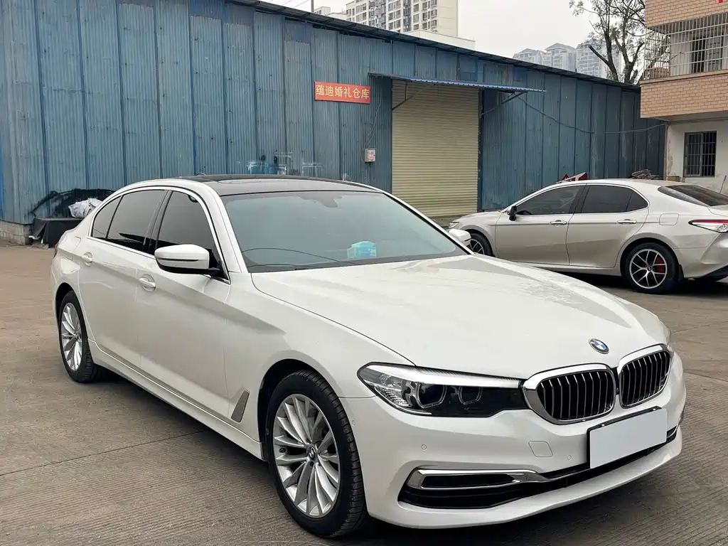 BMW 5 Series 2020 525Li Luxury Package купить на сайте DeffCars