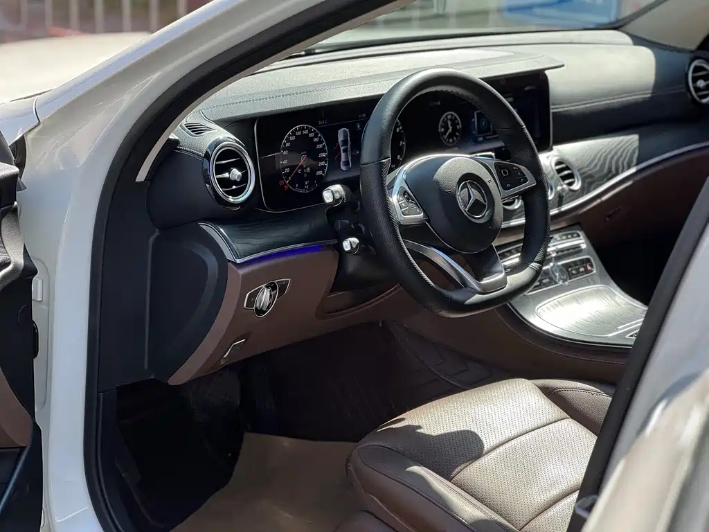 Mercedes-Benz E-Class 2017 E 300 L Sports Luxury купить на сайте DeffCars