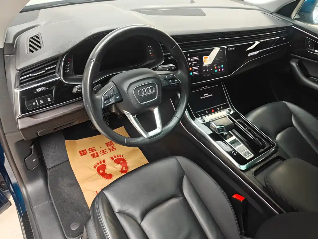 Audi Q8 2021 45 TFSI luxury and elegant model купить на сайте DeffCars