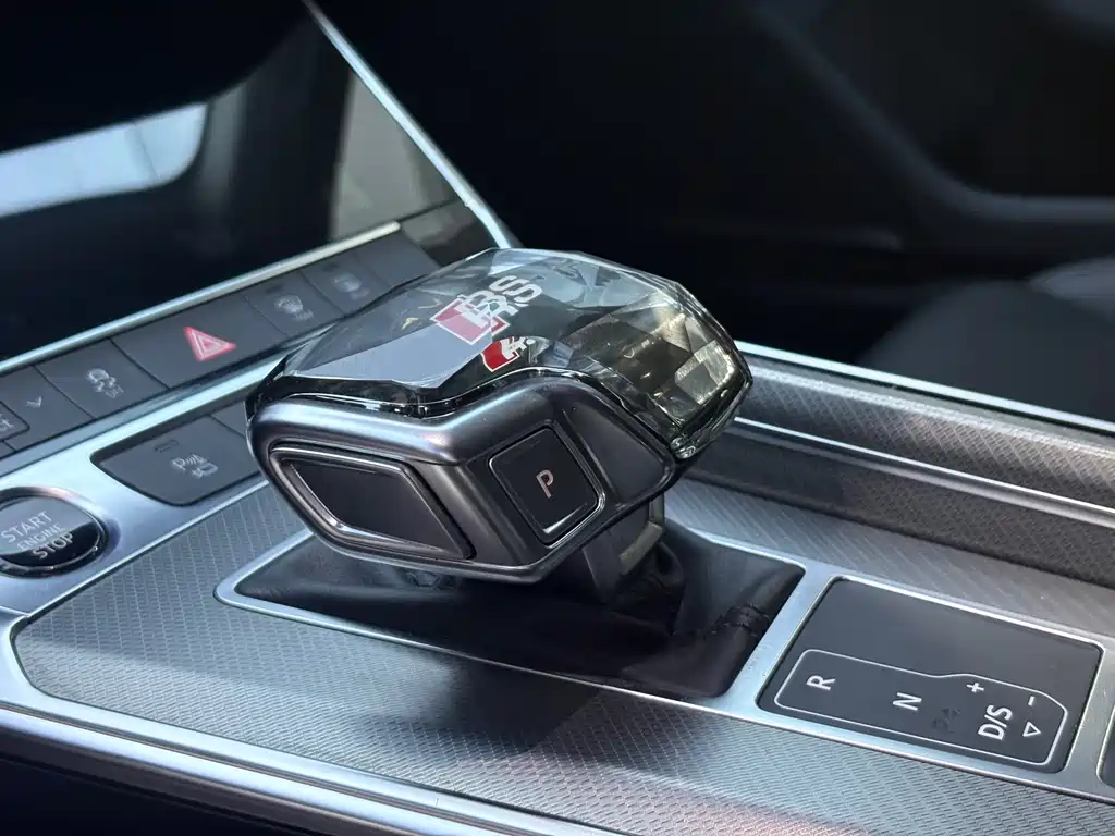 Audi A7 2021 45 TFSI Premium Selection купить на сайте DeffCars