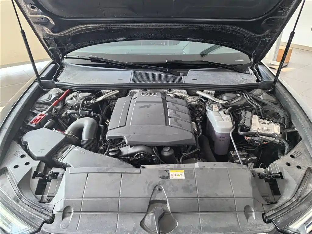 Audi A6L 2023 45 TFSI Premium Dynamic Model купить на сайте DeffCars
