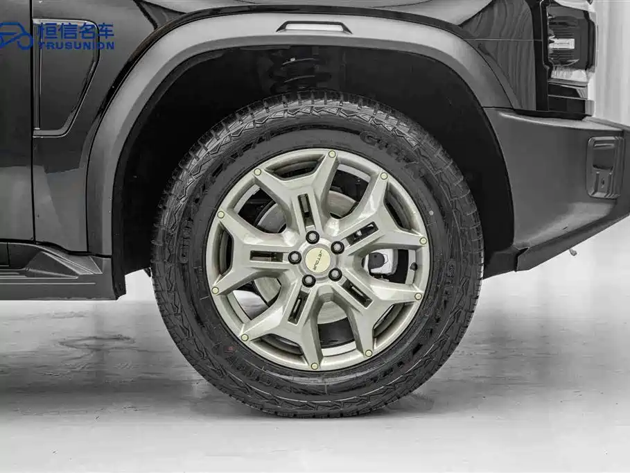 Jietu Traveler 2023 2.0T four-wheel drive conquers купить на сайте DeffCars