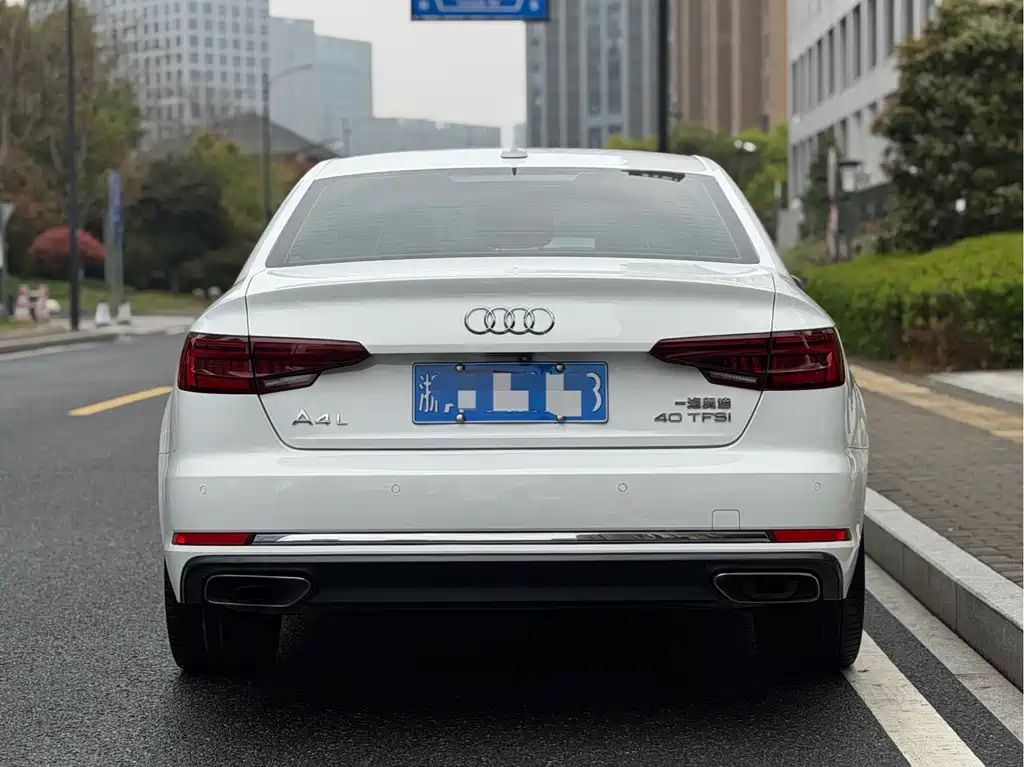 Audi A4L 2019 40 TFSI Enterprising National VI купить на сайте DeffCars