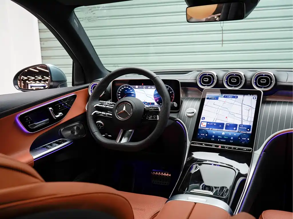 Mercedes-Benz GLC 2025 GLC 300 L 4MATIC luxury model 5 seats купить на сайте DeffCars
