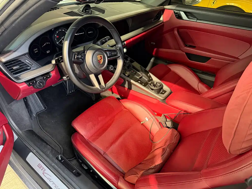 Porsche 911 2020 Carrera 4 3.0T купить на сайте DeffCars