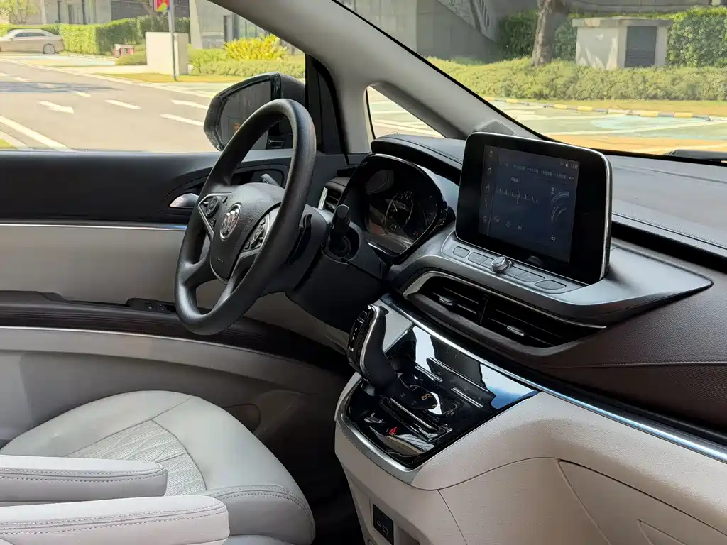 Buick GL8 2023 facelift land business class luxury купить на сайте DeffCars