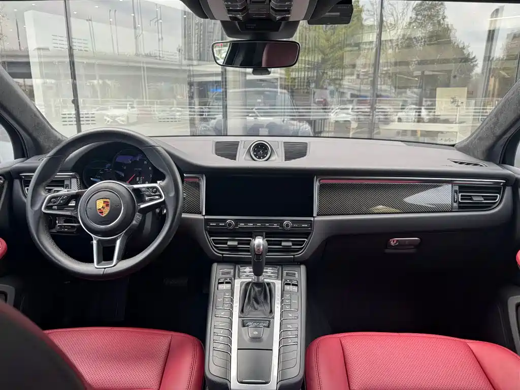 Macan 2020 Macan 2.0T купить на сайте DeffCars