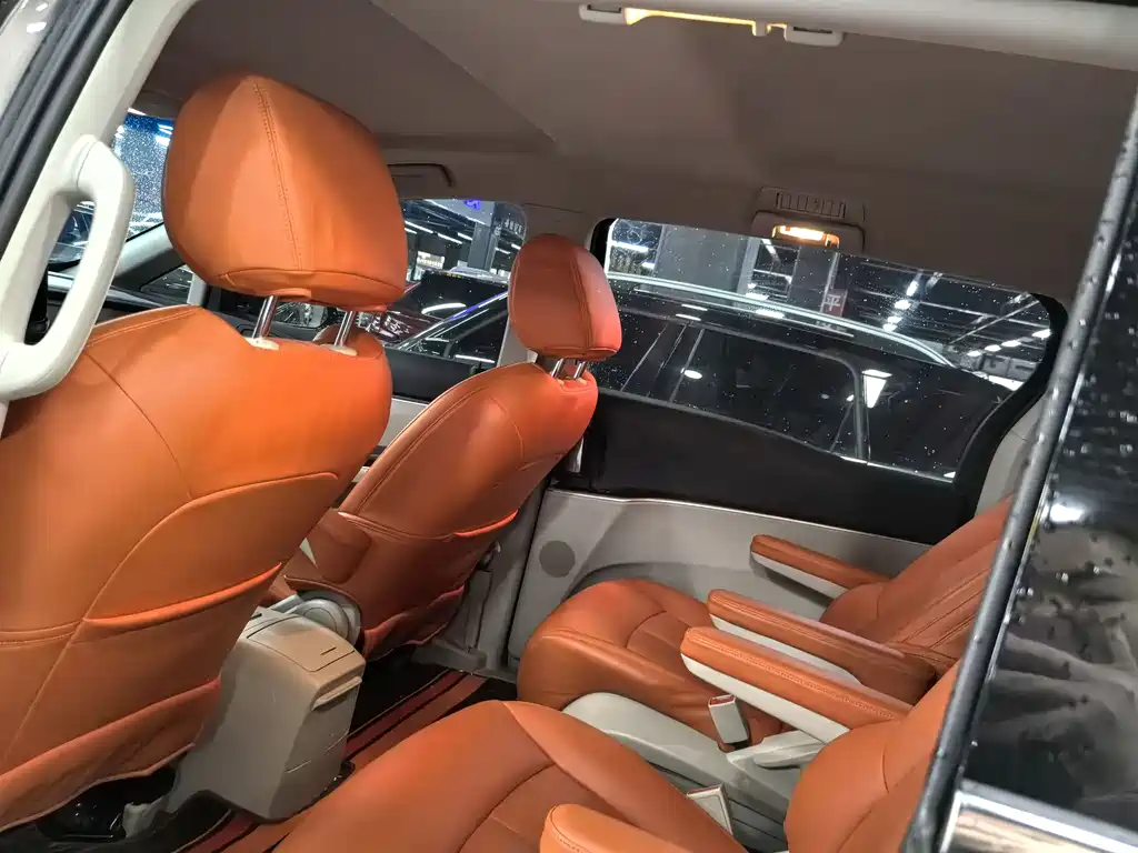 Buick GL8 2023 Land Business Class Comfort Type купить на сайте DeffCars