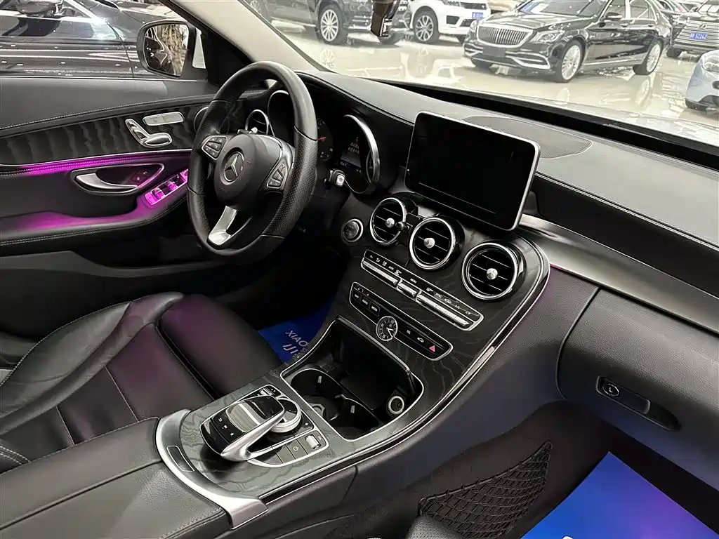 Mercedes-Benz C-Class 2018 C 200 L Sports Edition купить на сайте DeffCars