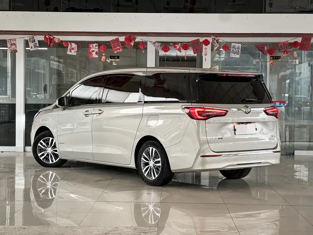 Buick GL8 2020 ES Lu Zun 653T Exclusive Type купить на сайте DeffCars
