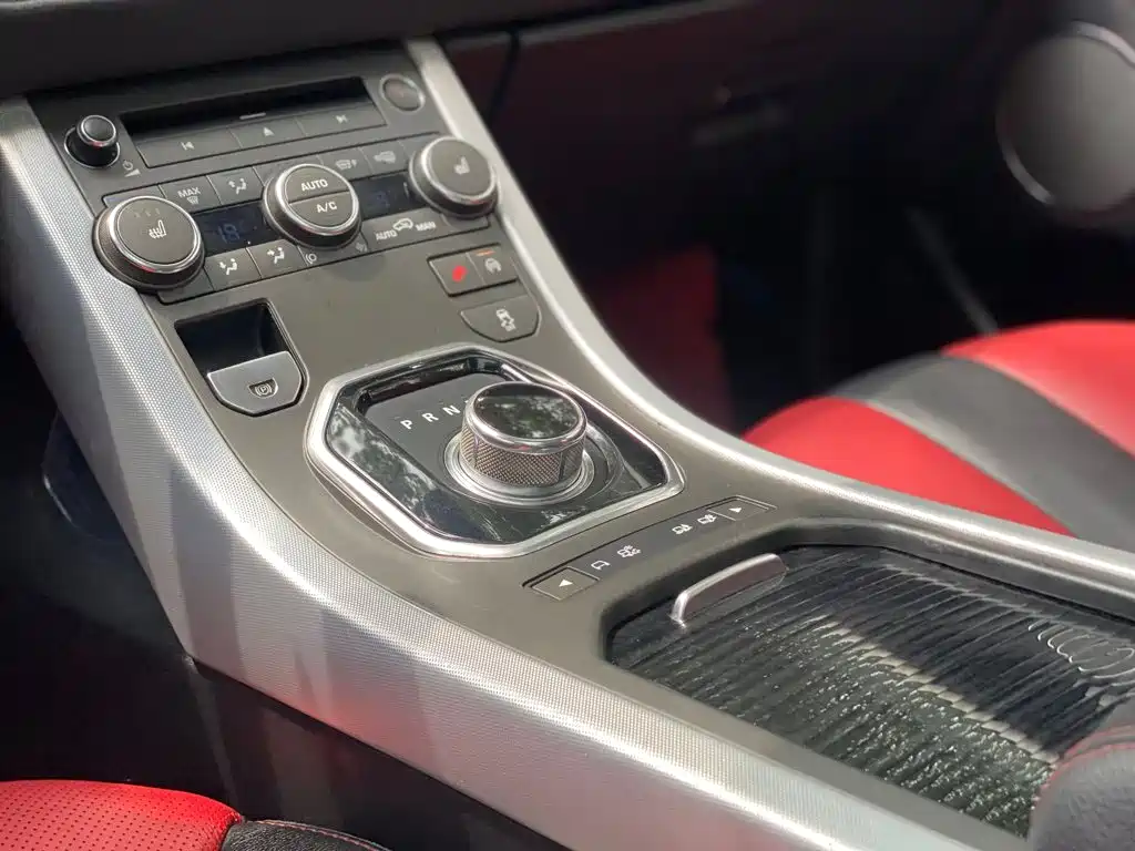 Range Rover Evoque imported 2014 2.0T 5-door dynamic version купить на сайте DeffCars